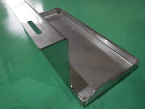 検査機 ステンレス オイルパン 水平型
